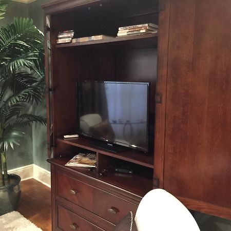 Louisiana Cajun Mansion Bed & Breakfast Youngsville Room photo